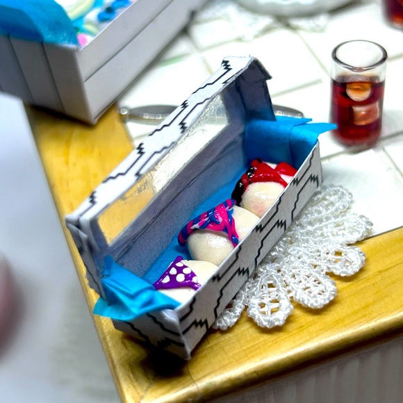 Handmade miniature cookies. - Picture 3 of 6